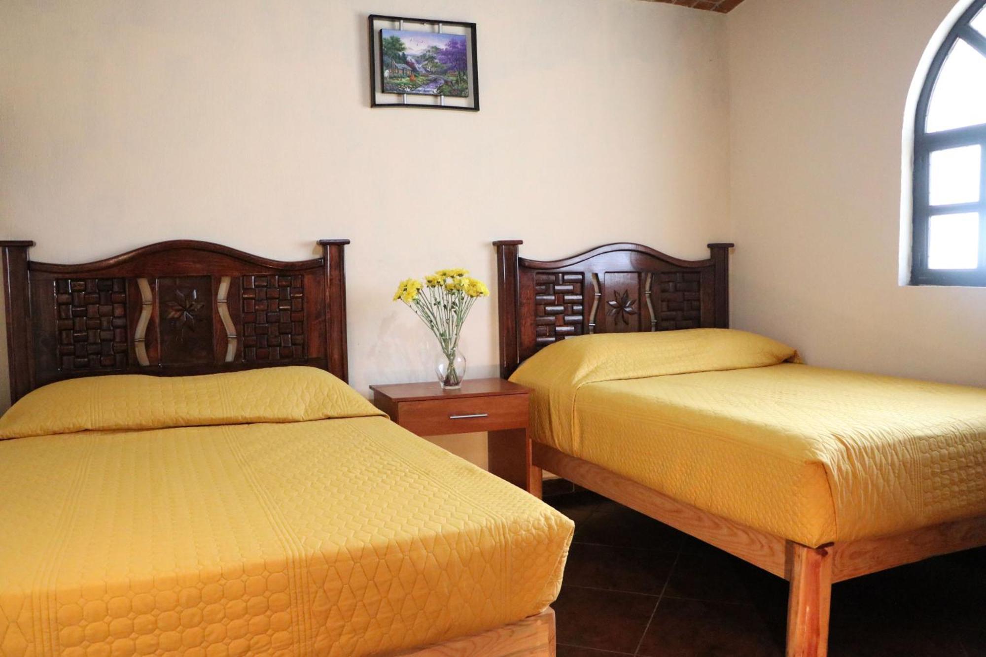 Hotel Castillo Santa Cecilia Тапальпа Экстерьер фото